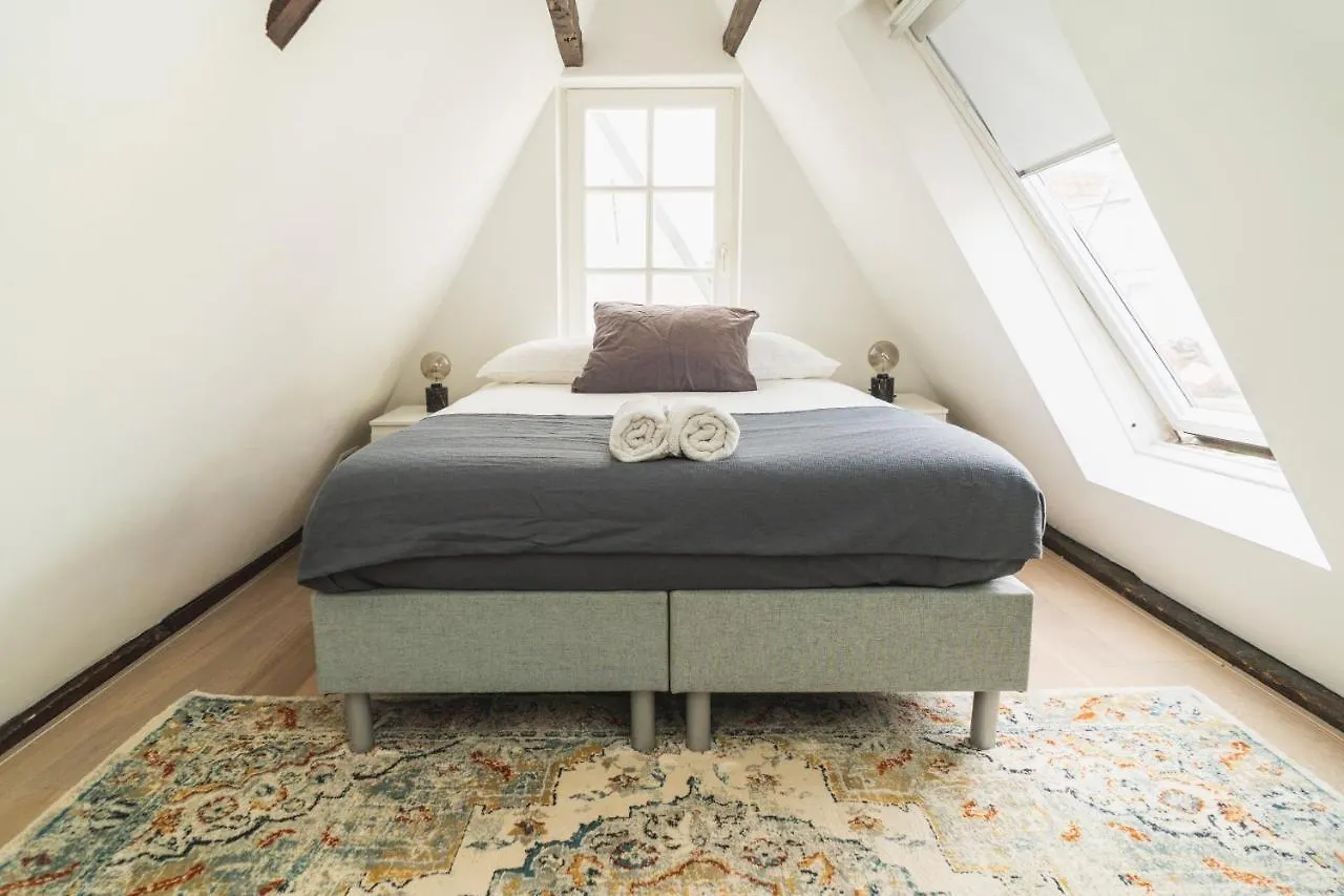 Tiny Attic On The Herengracht, Private Room Amsterdam 0*,  Netherlands